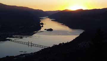 Columbia River Gorge, Hood River, OR, photo