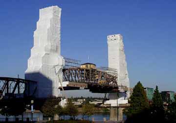 Hawthorne Bridge, Painting Time, Portland, OR