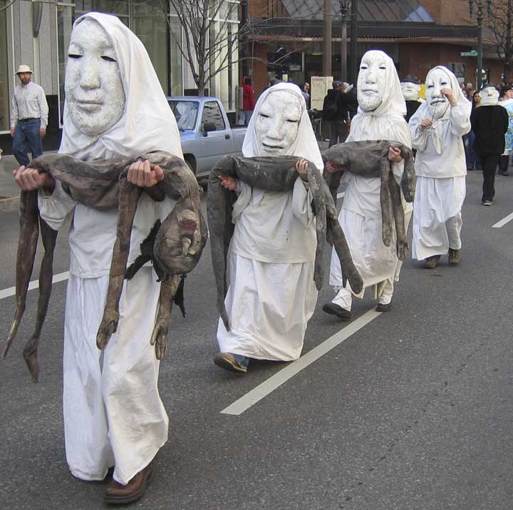 Bodies of war dead