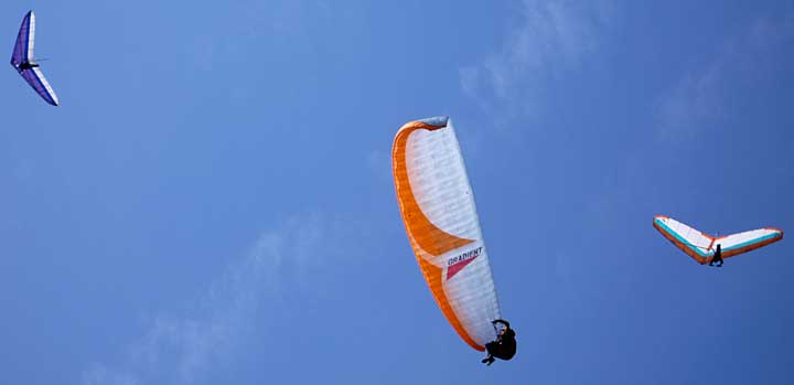 paragliding photos