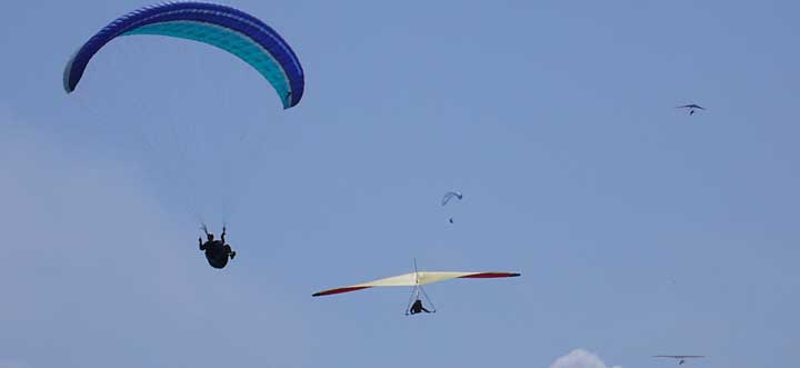 paragliding photos