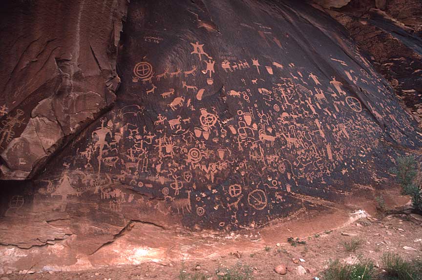 Newspaper Rock, Utah, petroglyphs